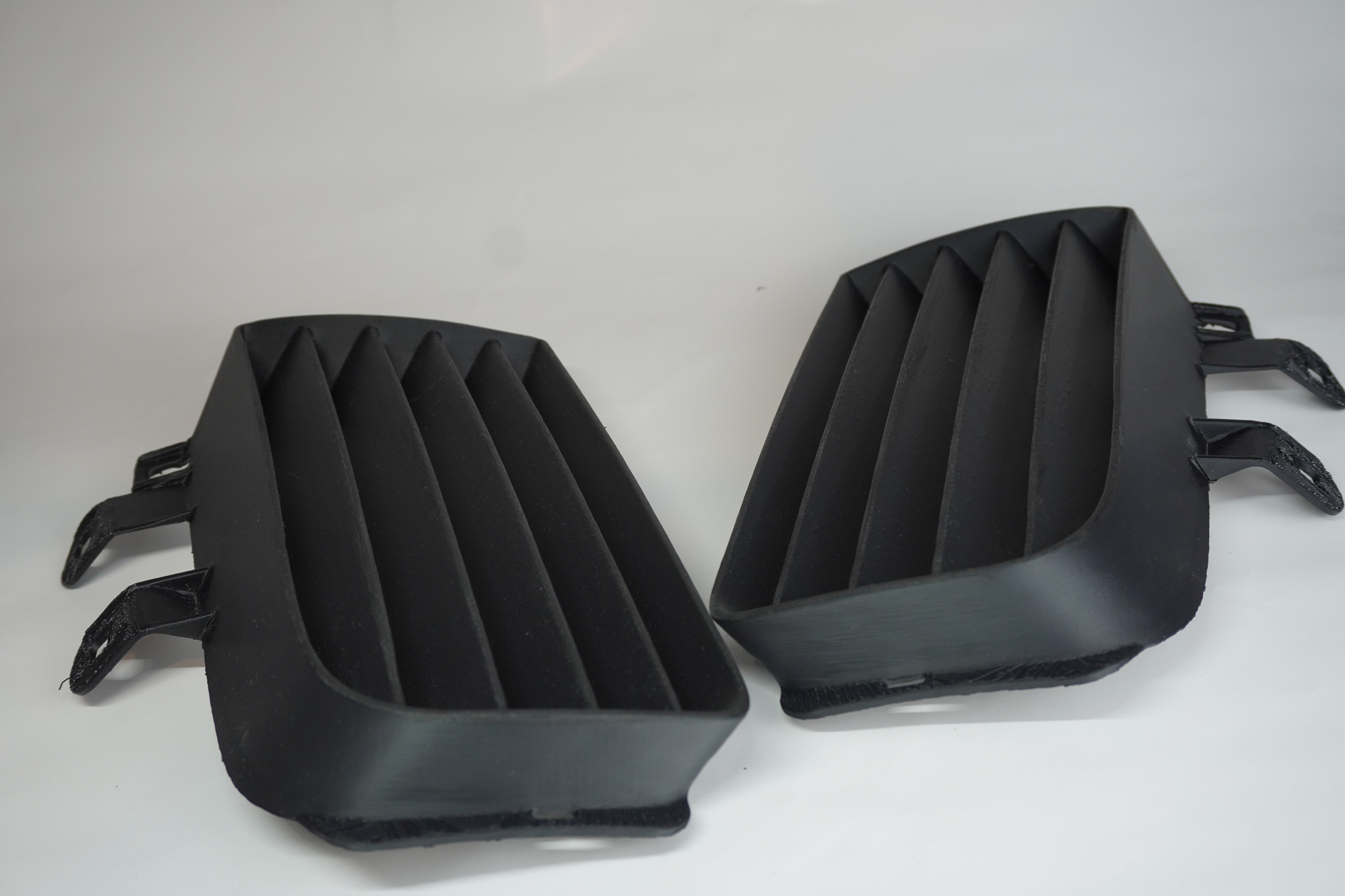 Rejilla Superior Lateral Piloto de Líneas compatible con Seat León Cupra