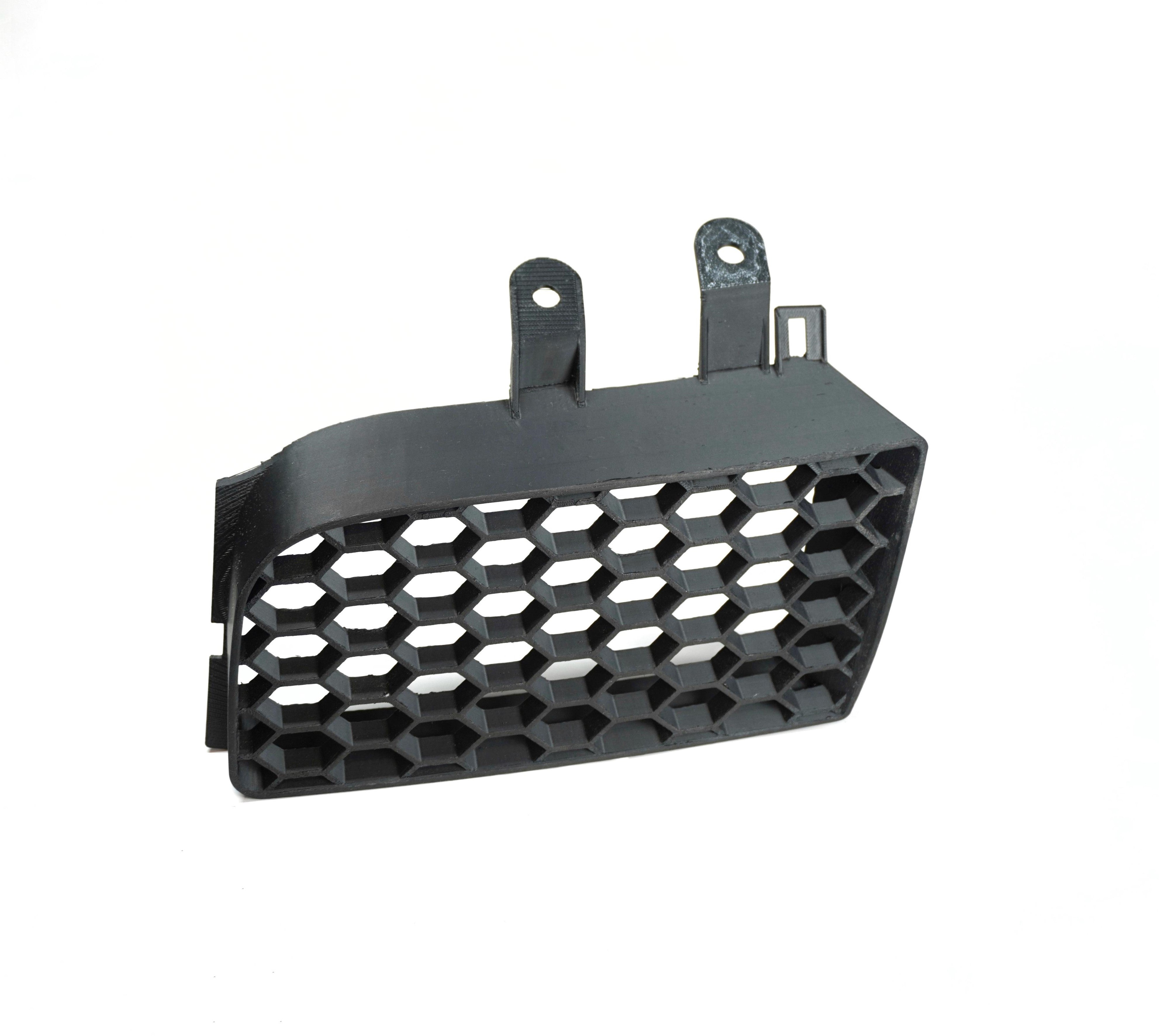 Upper Side Grille Hexagons compatible with Seat Leon Cupra